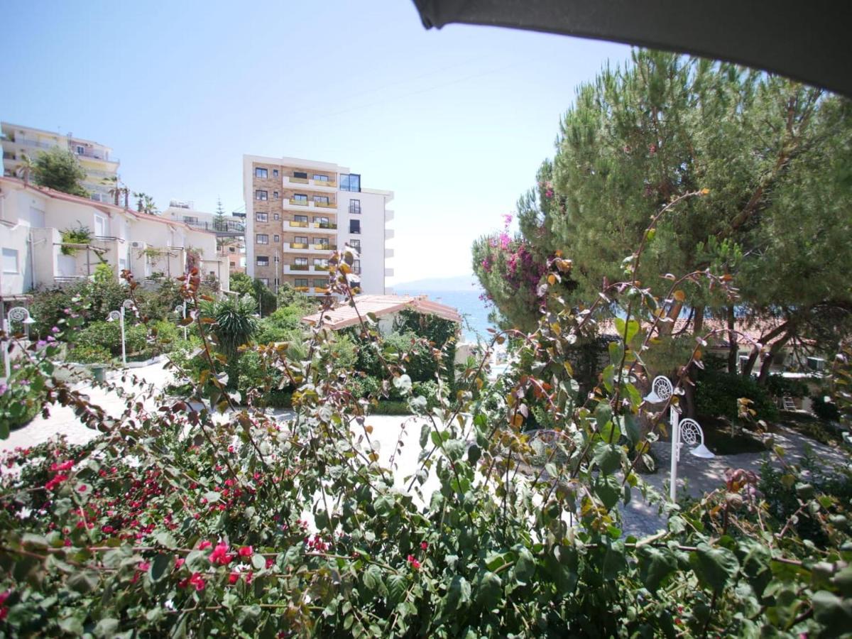 Sunset Apartment Saranda Bay Екстер'єр фото