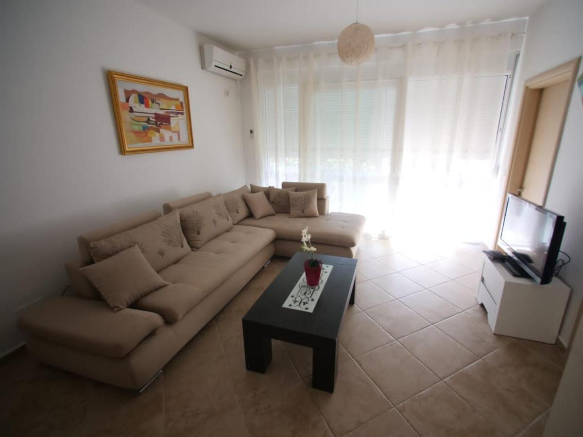 Sunset Apartment Saranda Bay Екстер'єр фото