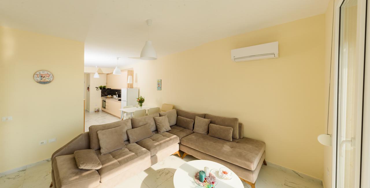Sunset Apartment Saranda Bay Екстер'єр фото