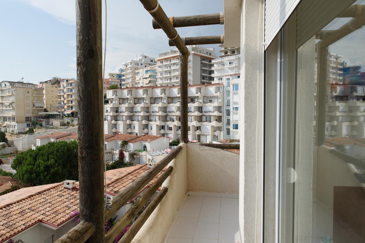 Sunset Apartment Saranda Bay Екстер'єр фото
