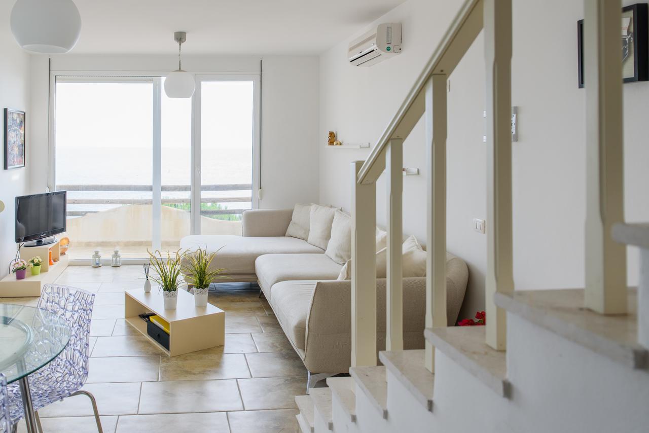 Sunset Apartment Saranda Bay Екстер'єр фото