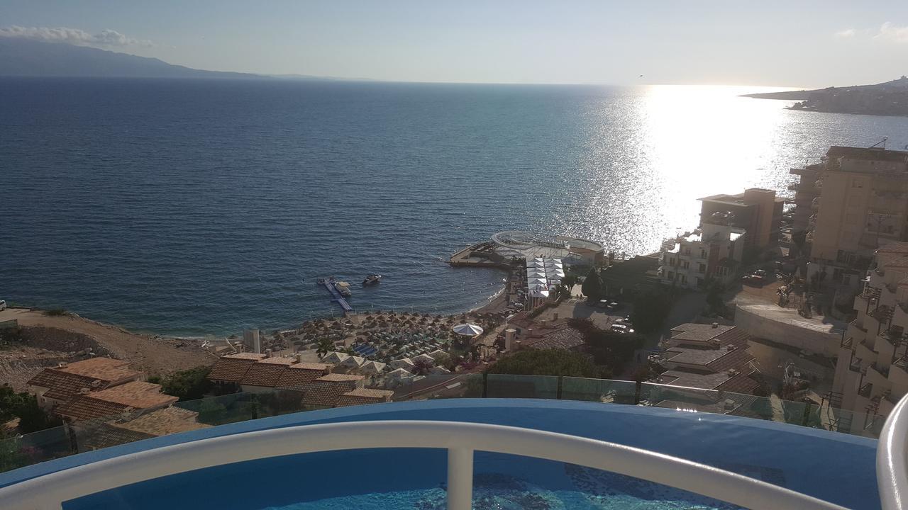 Sunset Apartment Saranda Bay Екстер'єр фото